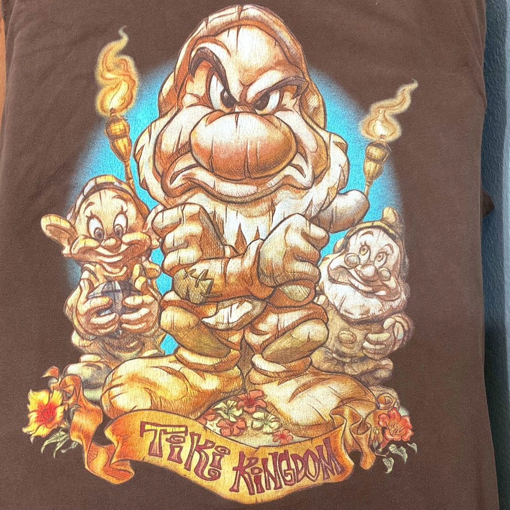 Disney Men’s Extra Large Smurfs Tee